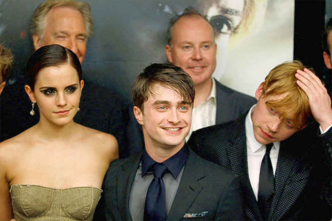 Harry Potter cast recalls first kisses, horrible haircuts in reunion special